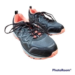 Fila All Terrain Gray Peach Running Walking Shoes